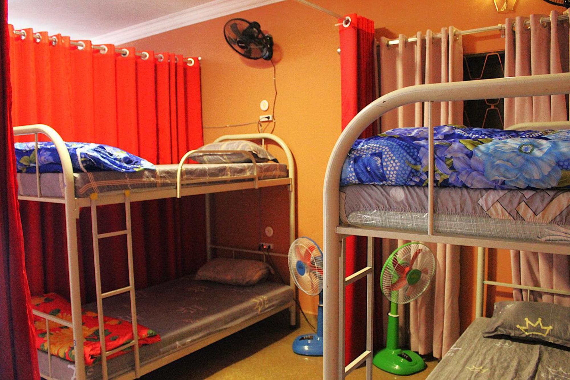 Island View Hostel สีหนุวิลล์ ภายนอก รูปภาพ