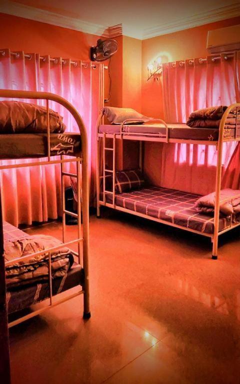 Island View Hostel สีหนุวิลล์ ภายนอก รูปภาพ